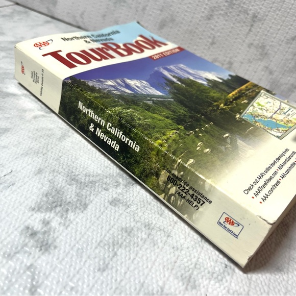 Northern California & Nevada 2011 TourBook- paperback. - Picture 4 of 6